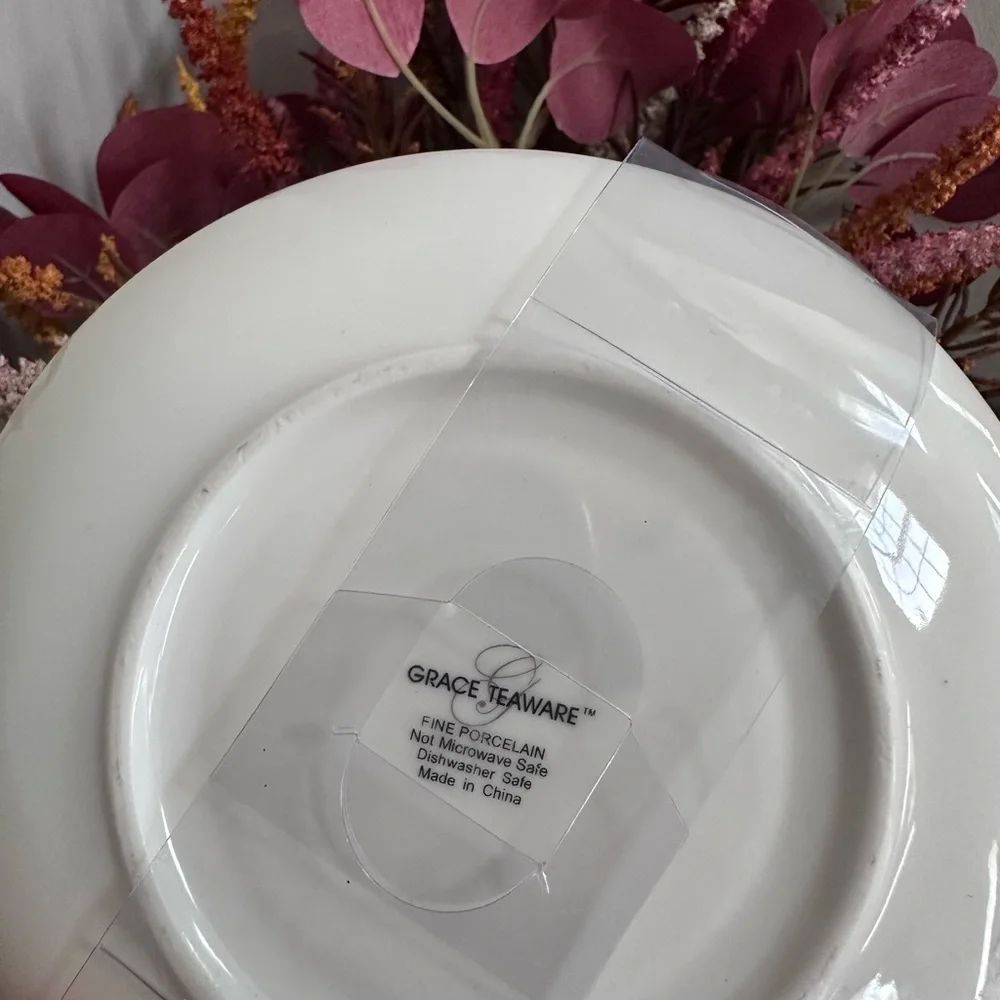 Grace teaware Fine Porcelain Floral Teacup and‎ Saucer Set NeW
